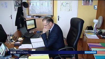 Religion : un professeur suspendu après avoir lu des extraits de la Bible dans une école