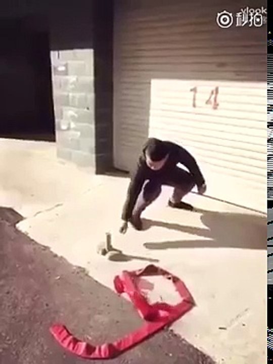 Les pétards chinois sont dangereux ...