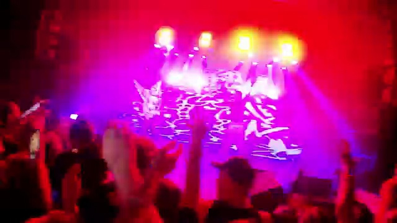 Enter The Ninja Live | Ninja Stage Dive
