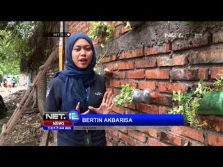 Download Video: Relawan PMI Bersihkan Sampah Susuri Sungai Ciliwung - NET12