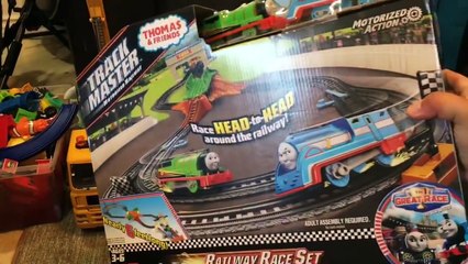THOMAS Y AMIGOS de LA GRAN CARRERA de TrackMaster Thomas y Percy Ferrocarril de Raza NIÑOS JUGANDO T