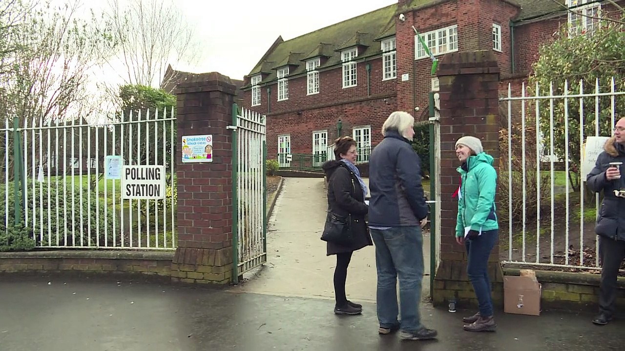 Unionistas vencem eleição na Irlanda do Norte