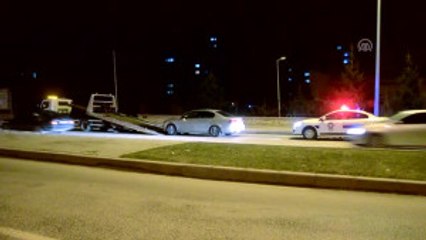 Koruma Aracının Çarptığı Yaya Yaralandı