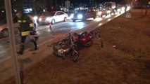 3 Otomobile Çarpan Motosiklet Sürücüsü Ağır Yaralandı
