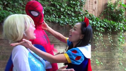 Frozen Elsa BALLOON PRANK! w/ Spiderman Joker Rapunzel Snow White Anna Maleficent! Superhe