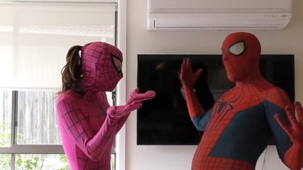 Amazing Spidergirl Has A New Pet! Skeleton Spiderman Car Superhero Kids Videos In Real