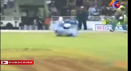 Top 10 One-Handed Catches in Cricket of All Time