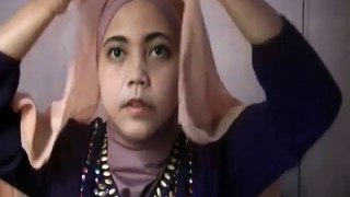 Video Memakai Jilbab Paris Ala April Jasmine Terbaru Model 2014(1)