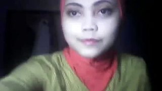 Video Memakai Jilbab Paris Artis Zaskia Adya Mecca Model 2014