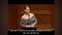 toàn bộ bài phát biểu của Rihanna khi cô được Harvard University trao tặng danh hiệu Nhà Nhân đạo của Năm.