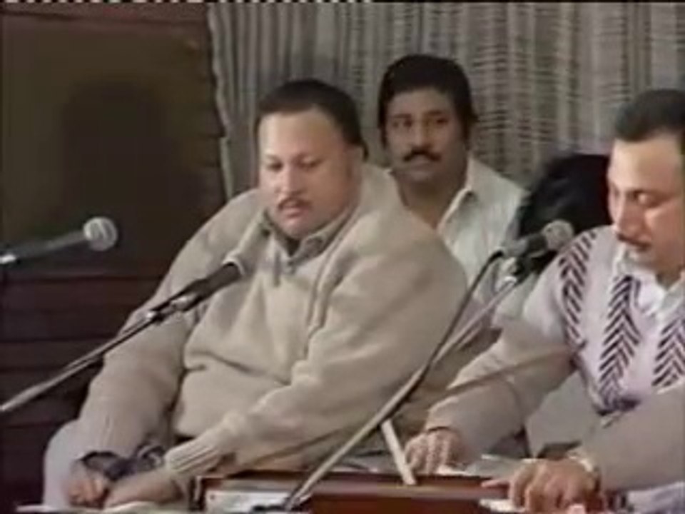 Qawali | Sochta Hoon Ke Woh Kitne Masoom Te | Nusrat Fateh Ali Khan