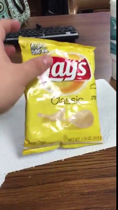Quand LAYS t'arnaque bien comme il faut avec son paquet de chips