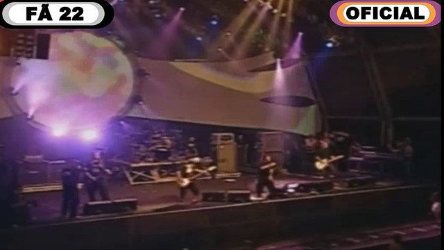 CPM22- Apostas e certezas (coca cola vibe zone 2005 RJ)