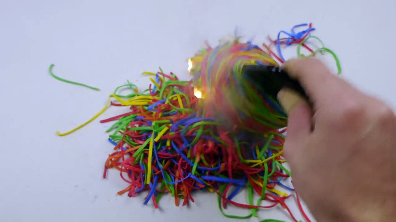 Can 1500 Rubber Bands Snap an iPhone 7 Plus?