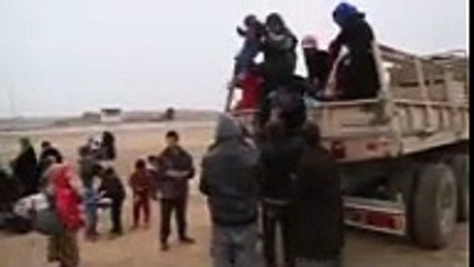 DEAŞ'tan Kaçan Halk Güvenli Bölgelere Akın Ediyor