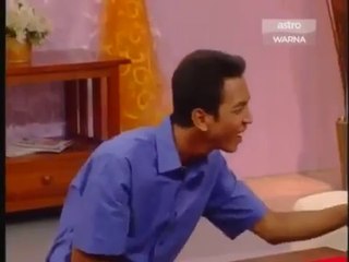 Gelak Khas - Merisik