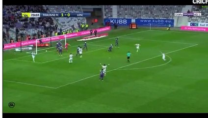 But de Yassine Benzia vs Toulouse