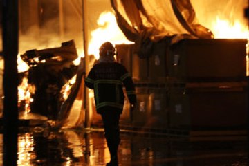 Kocaeli'de Büyük Fabrika Yangını