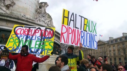 Protesters hold anti-corruption rally in Paris