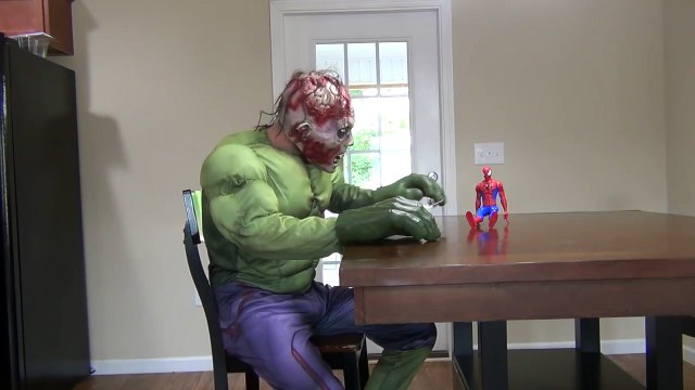 Frozen Elsa POOP PRANK! w/ Spiderman vs Bad Baby Joker Girl Balloons - Superheroes in Real