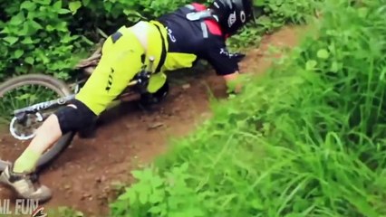 Komik düşme videoları