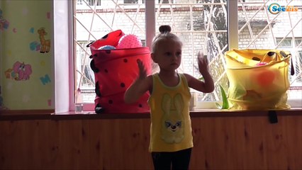 ✔ Кукла и Ярослава на занятиях танцами / Alive Doll and Yaroslava are on dance lessons for children