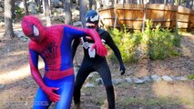 Spiderman vs Venom vs Frozen Elsa! Elsa Saves Kidnapped Spidey! Superhero Fun in Real Life