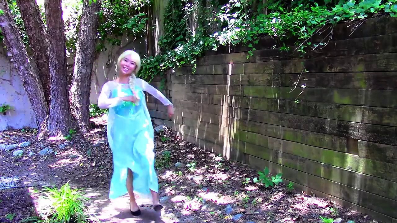 Frozen Elsa vs Evil Elsa Maleficent: Evil Elsa kisses Spiderman! Funny superheroes in real