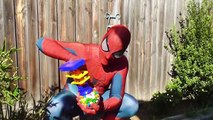 Spiderman and Spidergirl Bubble Gum Poo Prank Fun - Su
