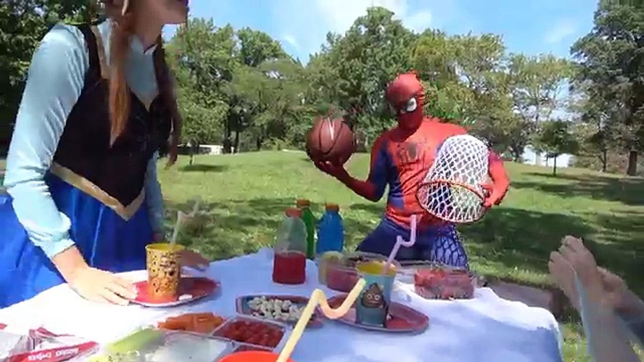 Frozen Elsa Spiderman Babies Kept into Washing Machine Crying New Episodes! Superheroes in