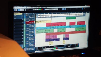 Tum Hi Ho - Arijit Singh - Nuraeni (Cover)