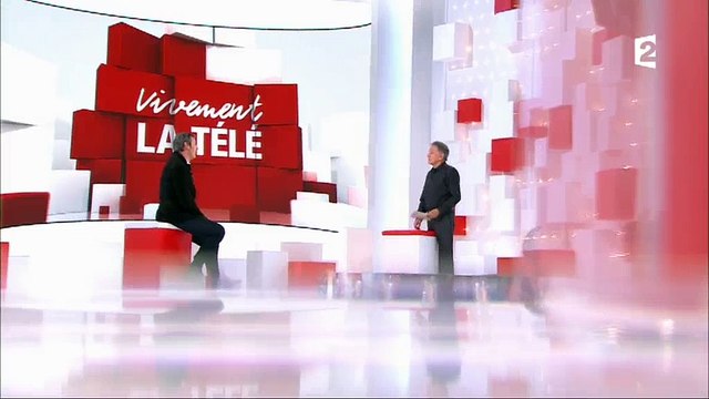 Un spot se casse sur le plateau de Vivement dimanche , Jean-Luc Reichmann et Michel Drucker s'en amusent - Regardez