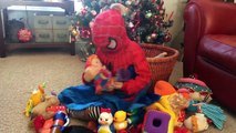 Spiderman Rides Thomas the Train! Spiderman Frozen Elsa Superhero Fun Kid Movie