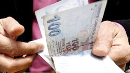 Emeklilerin En Yüksek Promosyon Veren Bankaya Geçme Hakkı  Var