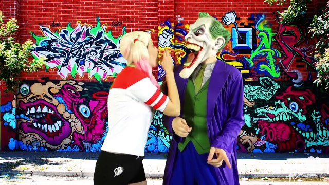 PREGNANT FROZEN ELSA PRANK & SPIDERMAN vs Doctor JOKER /HARLEY QUINN /OLAF - Superhero in