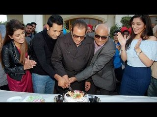 Dharmendra: The Bollywood Action King Who Started the Shirtless Trend 💥