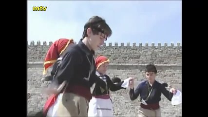 ΣΥΡΤΟΣ  Η  ΧΑΝΙΩΤΗΣ-ΧΟΡΟΙ ΤΗΣ  ΚΡΗΤΗΣ