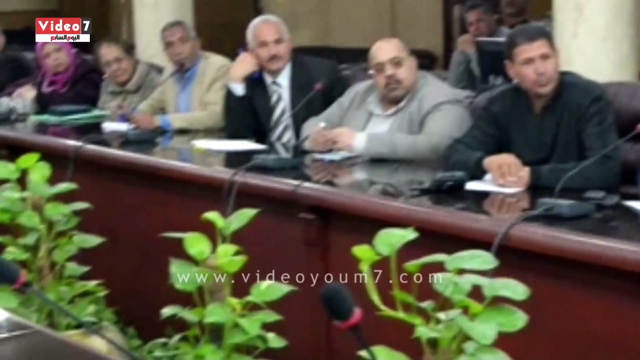 بالفيديو..لجنة من كلية الزراعة والطب البيطرى  وتجار الدواجن لبحث تطوير مشروع محطة طنطا لانتاج البيض