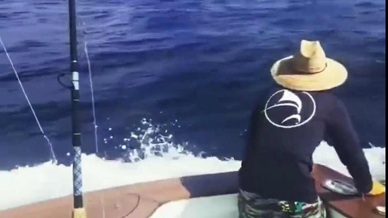 Amazing Fishing Fails In The World 46