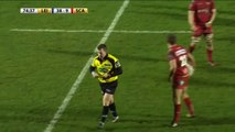 Un arbitre met un carton jaune à un ramasseur de balles !