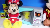 Pretend Play Doh Cooking with Minnie Mouse Marvelous Microwave Playset Play-Doh Desserts &
