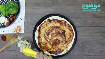 بيتزا الدجاج بنكهة الباربكيو