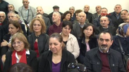 CHP'li Gürsel Tekin: Teşekkür Eden Bakan Mı, 'Nazi' Diyen Cumhurbaşkanı Mı?