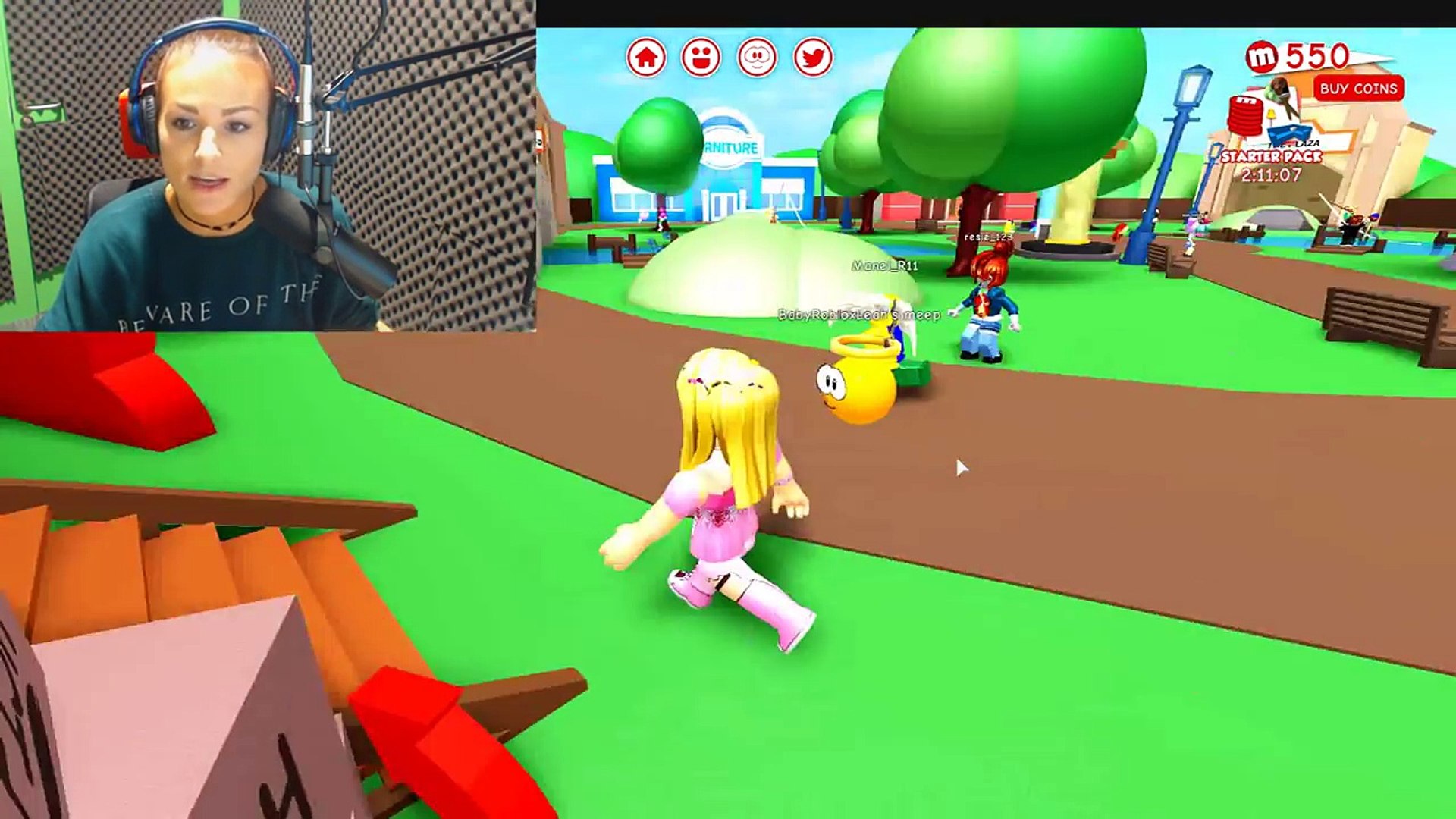 Valentines Kiss Chasing Boys In Meep City Roblox Baby Leah