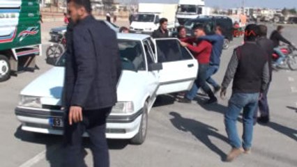 Şanlıurfa'da Mahalleliden Yol Kapatma Eylemi