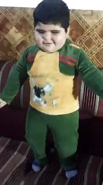 Chotoo moto dancing
