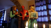 Vampire STEAL Frozen Anna DRESS! w/ Spiderman Elsa CatWoman FUN IRL SUperhero in Real Life