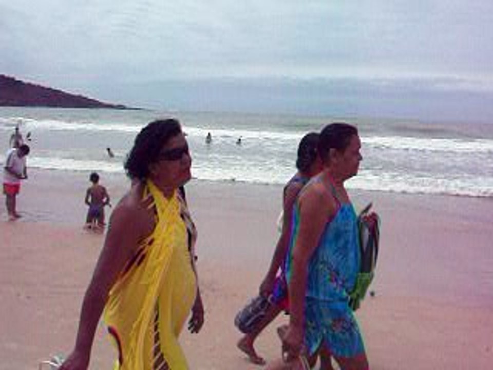 caindo na areia