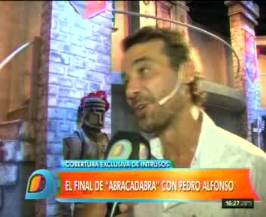 Pedro nota en Intrusos (Final de temporada de Abracadabra) - 06 de Marzo