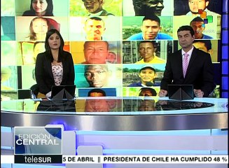 Víctimas de crímenes de Estado marchan por la paz de Colombia
